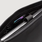 The Carismatico Black Leather Messenger Bag For Men - Image 8